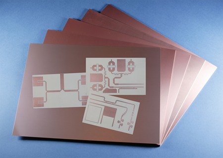 圖3：RO3003?電路層壓板具備交通工具高性能毫米波雷達(dá)PCB接收天線所不可少的特別的性質(zhì)。